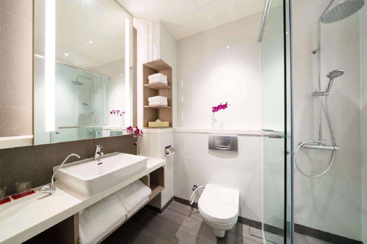 Royal Beach Hotel 3*