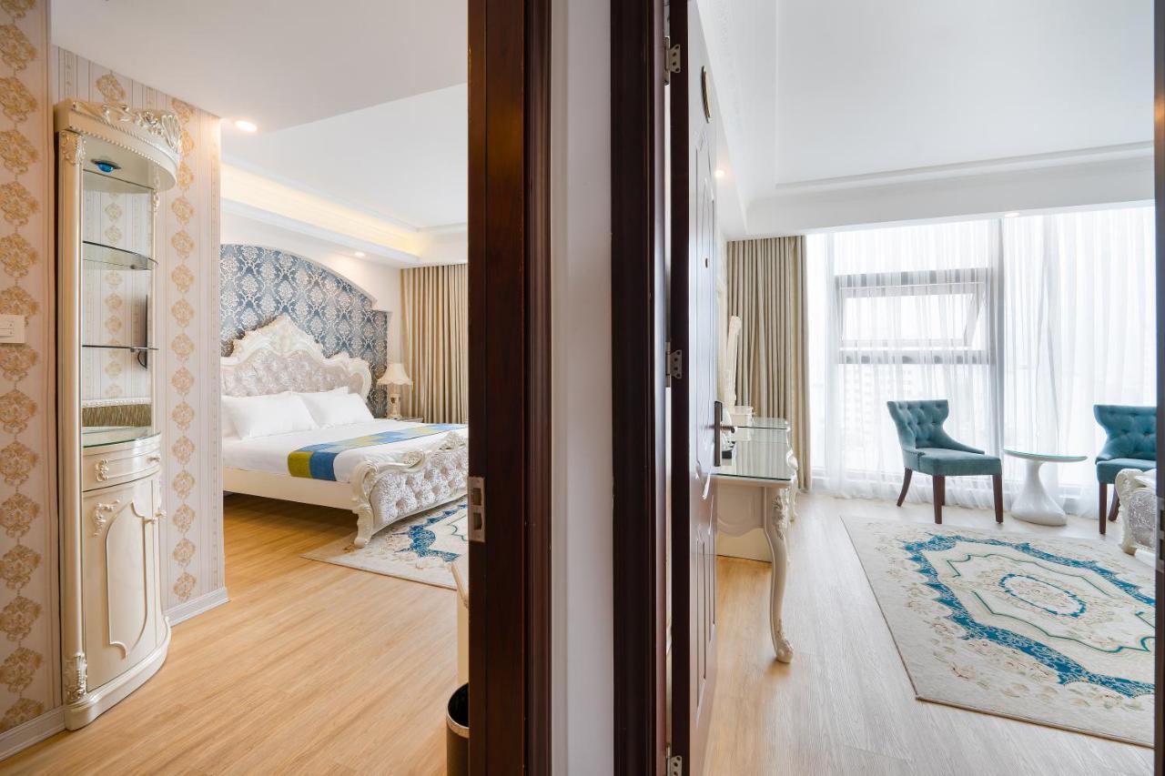 Hotel Royal Beach Da Nang