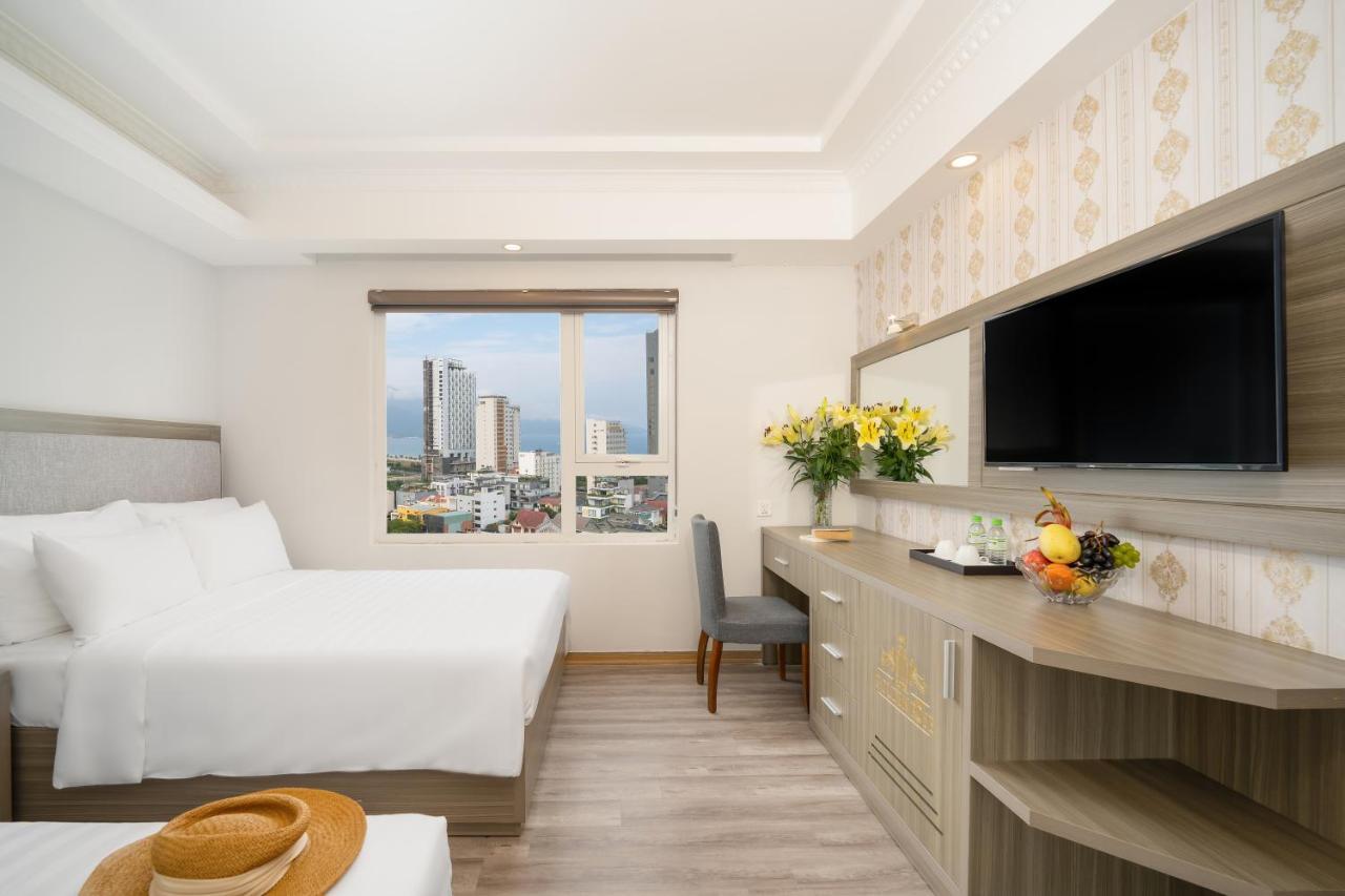 Royal Beach Hotel 3*